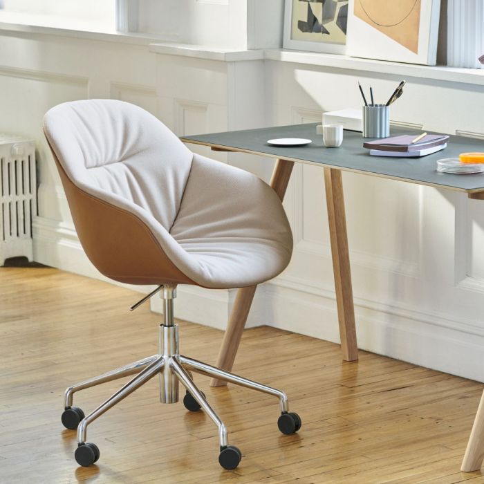AAC 153 Soft Chair, Cappuccino Brown Leather Upholstery / Black Swivel Base With Castors