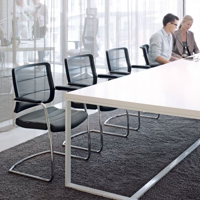 AirPad 5C30 Visitor Chair, Membrane Backrest / Black Seat / Black Frame