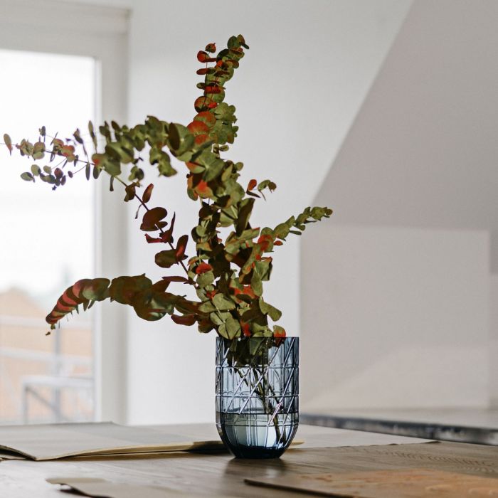 Colour Vase, L
