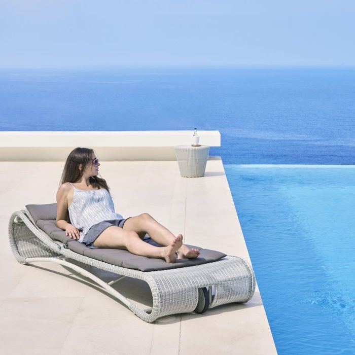 Escape Sunbed