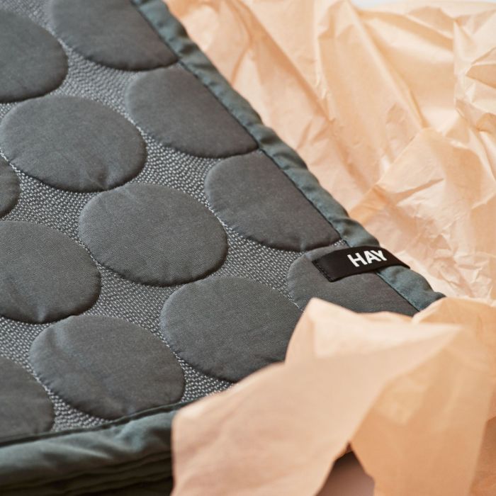 Mega Dot Bed Cover, M, Light Grey