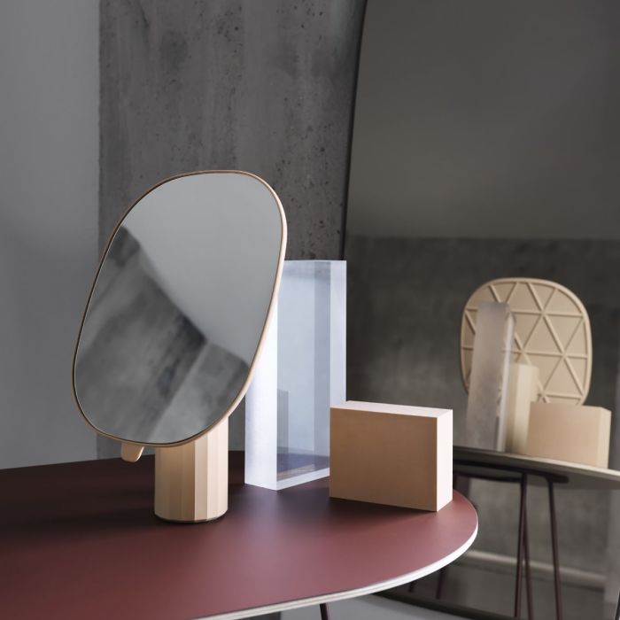 Mimic Mirror