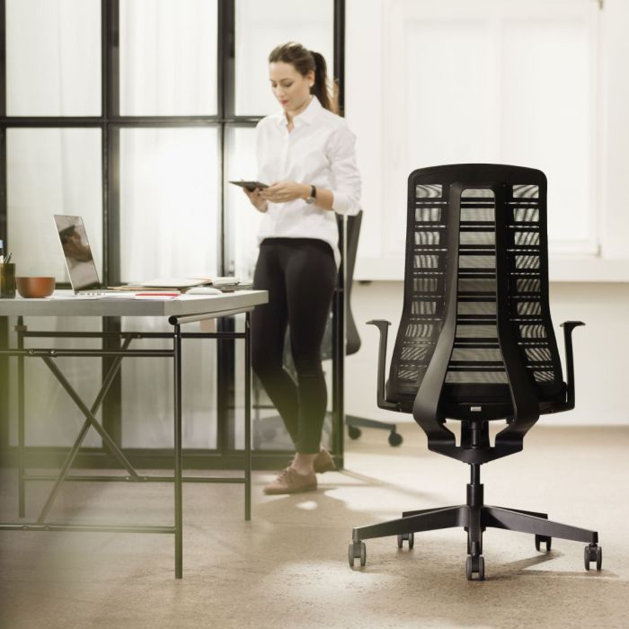 PUREis3 PU213 Office Chair, Mesh Backrest / Black Seat / Black Frame