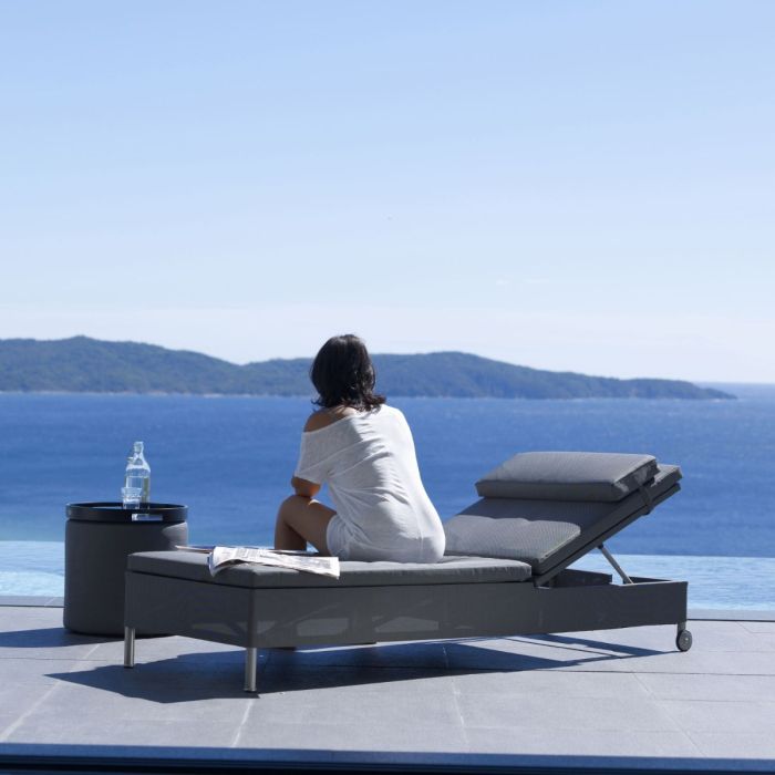 Rest Single Sunbed With Cushion, Grey