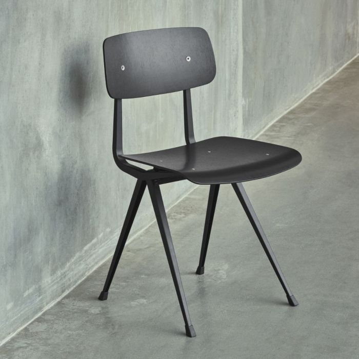 Result Chair, Black Shell / Black Base