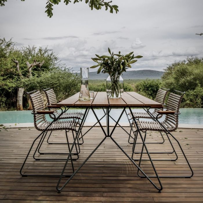Sketch Outdoor Dining Table