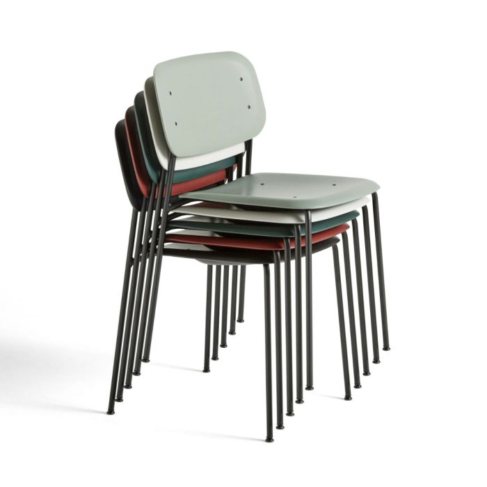 Soft Edge P10 Chair, Black Seat / Black Base