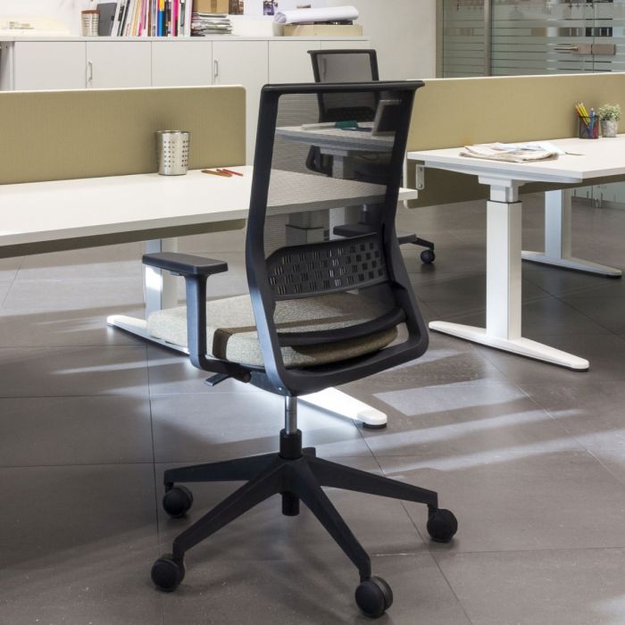 Stay Office Chair, Black Backrest and Seat / Black Base