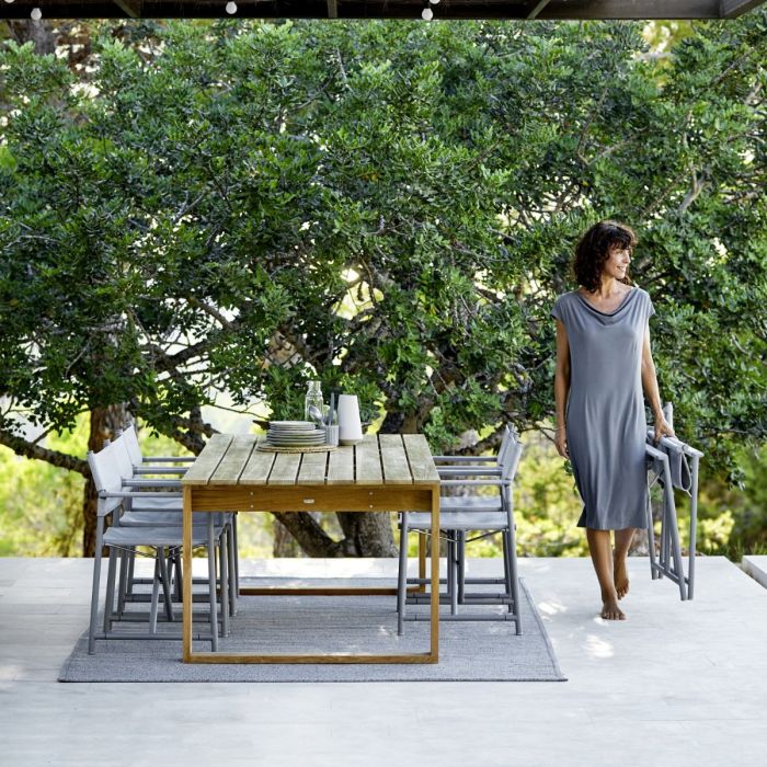 Struct Folding Chair, Light Grey