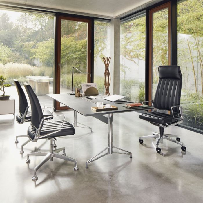 VINTAGEis5 32V4 Office Chair, Black Leather Backrest and Seat / Polished Aluminium Base